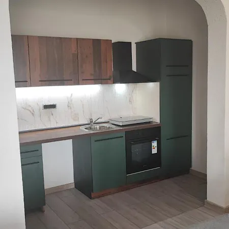 Apartament 2 *